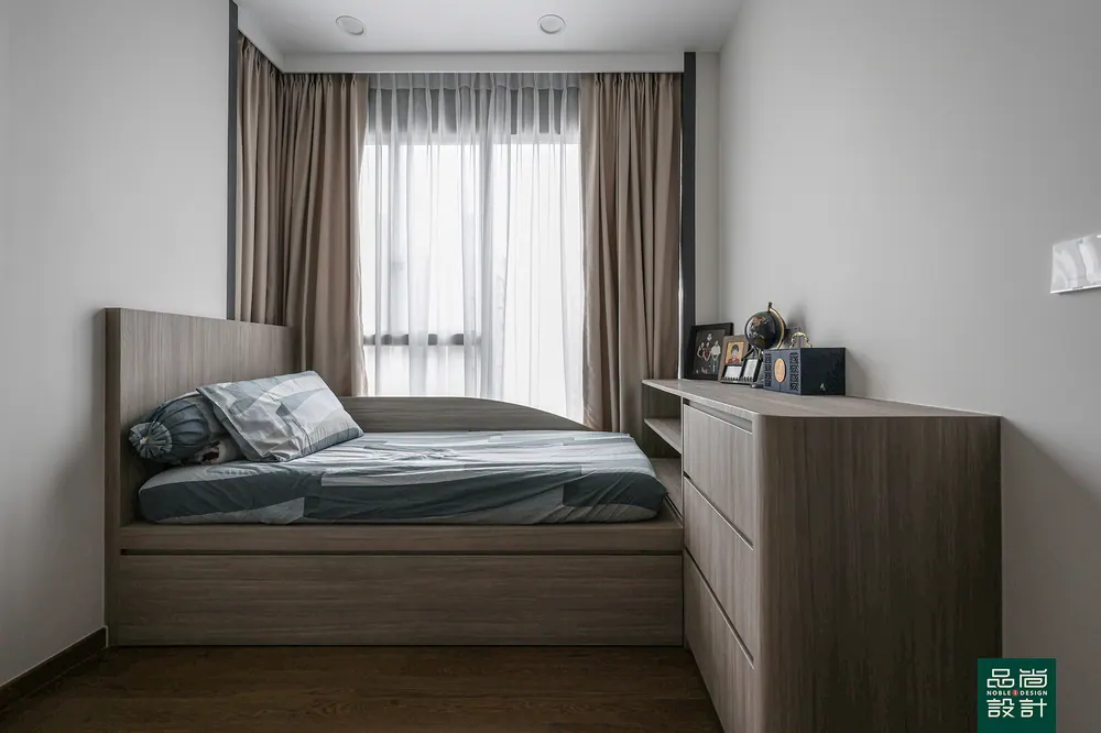 Parc Clematis 3 Bedroom — interior by Noble Interior Design (31 of 31)