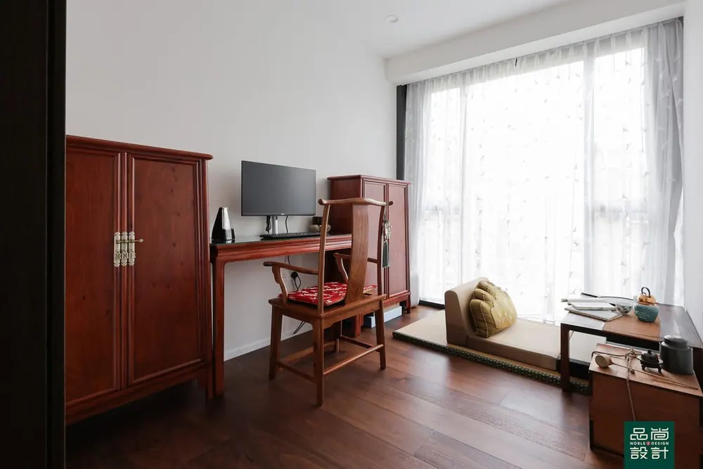 Parc Esta 5 Bedroom — interior by Noble Interior Design (20 of 41)