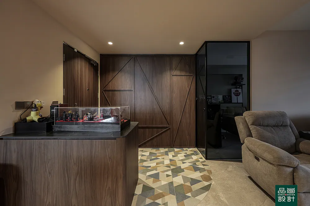 Point Crown 4-room — interior by Noble Interior Design (7 of 40)