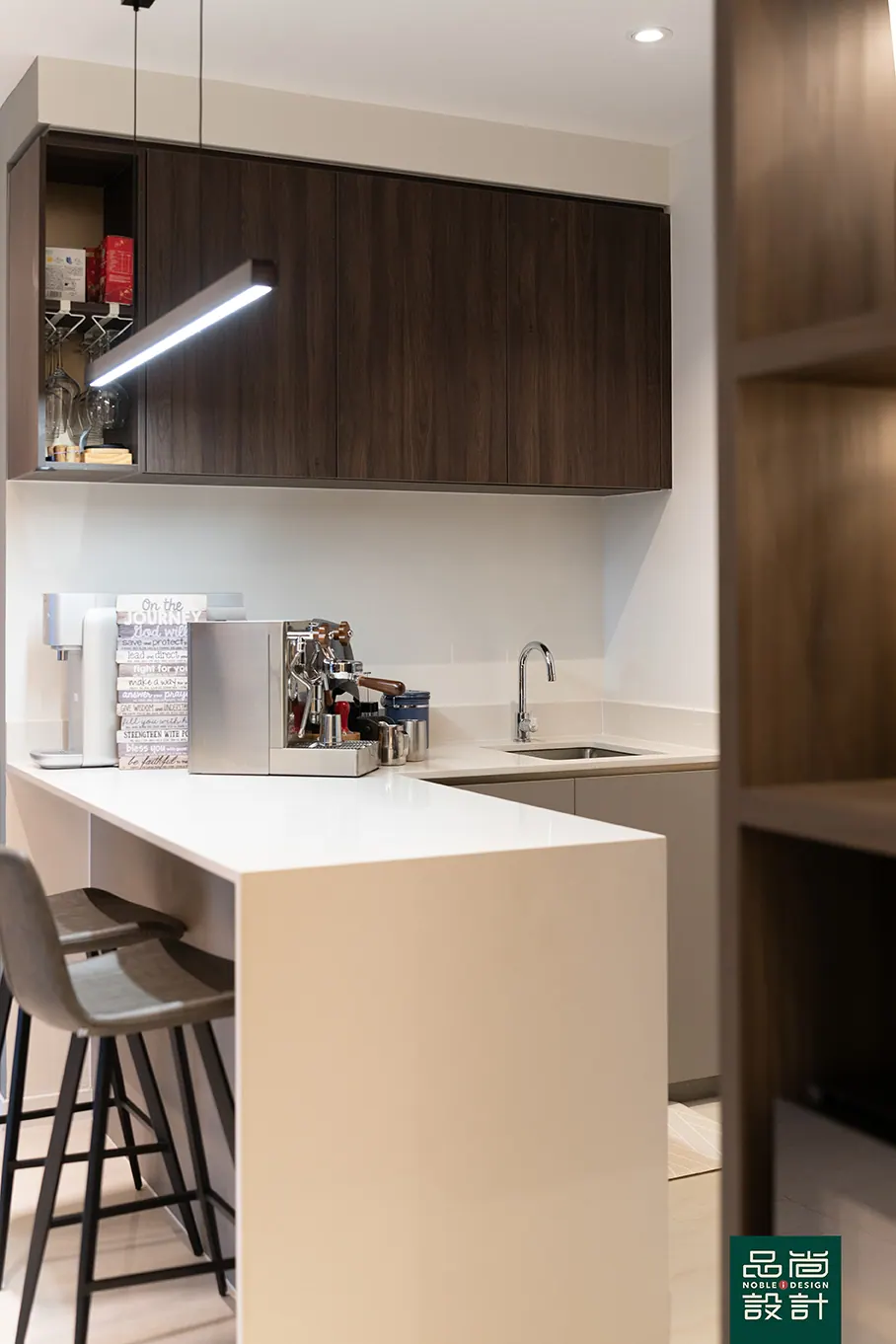 Riverfront Residences 4 Bedroom — interior by Noble Interior Design (13 of 19)