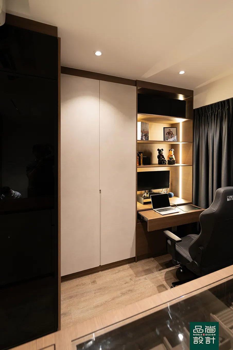 Riverfront Residences 4 Bedroom — interior by Noble Interior Design (17 of 19)