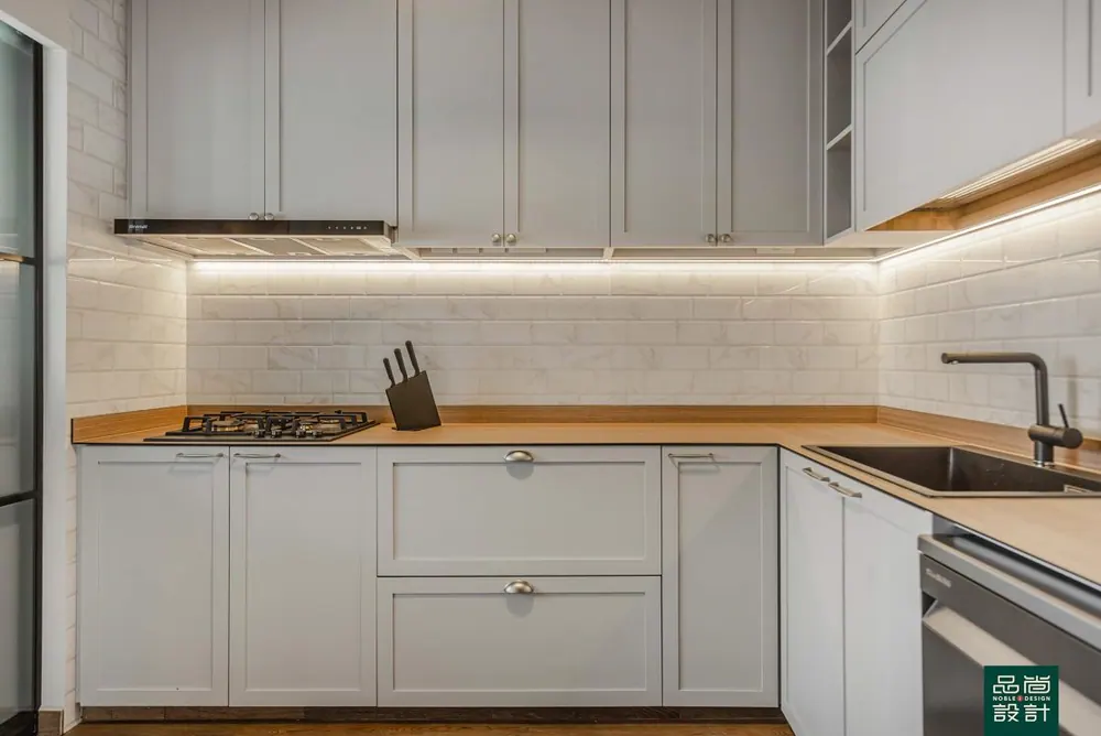 Serangoon — interior by Noble Interior Design (8 of 34)