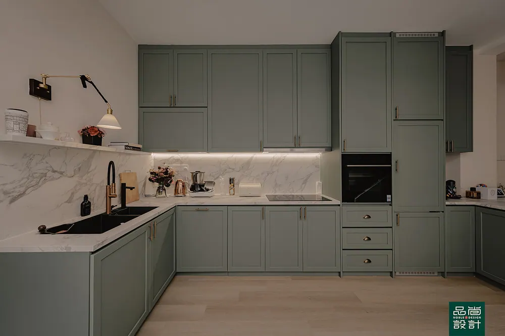 2-Storey Conservation House — interior by Noble Interior Design (16 of 23)