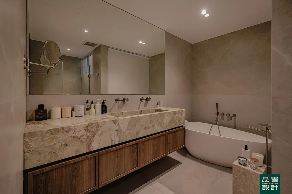 2-Storey Conservation House — interior by Noble Interior Design (21 of 23)