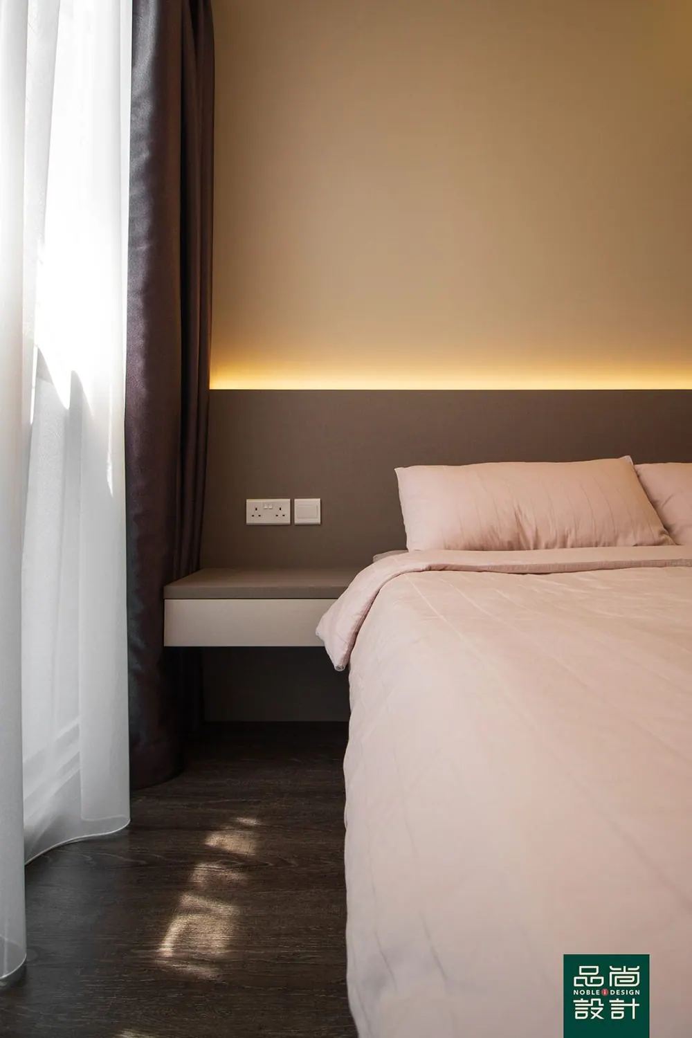 Symphony Suites 3 Bedroom — interior by Noble Interior Design (9 of 11)