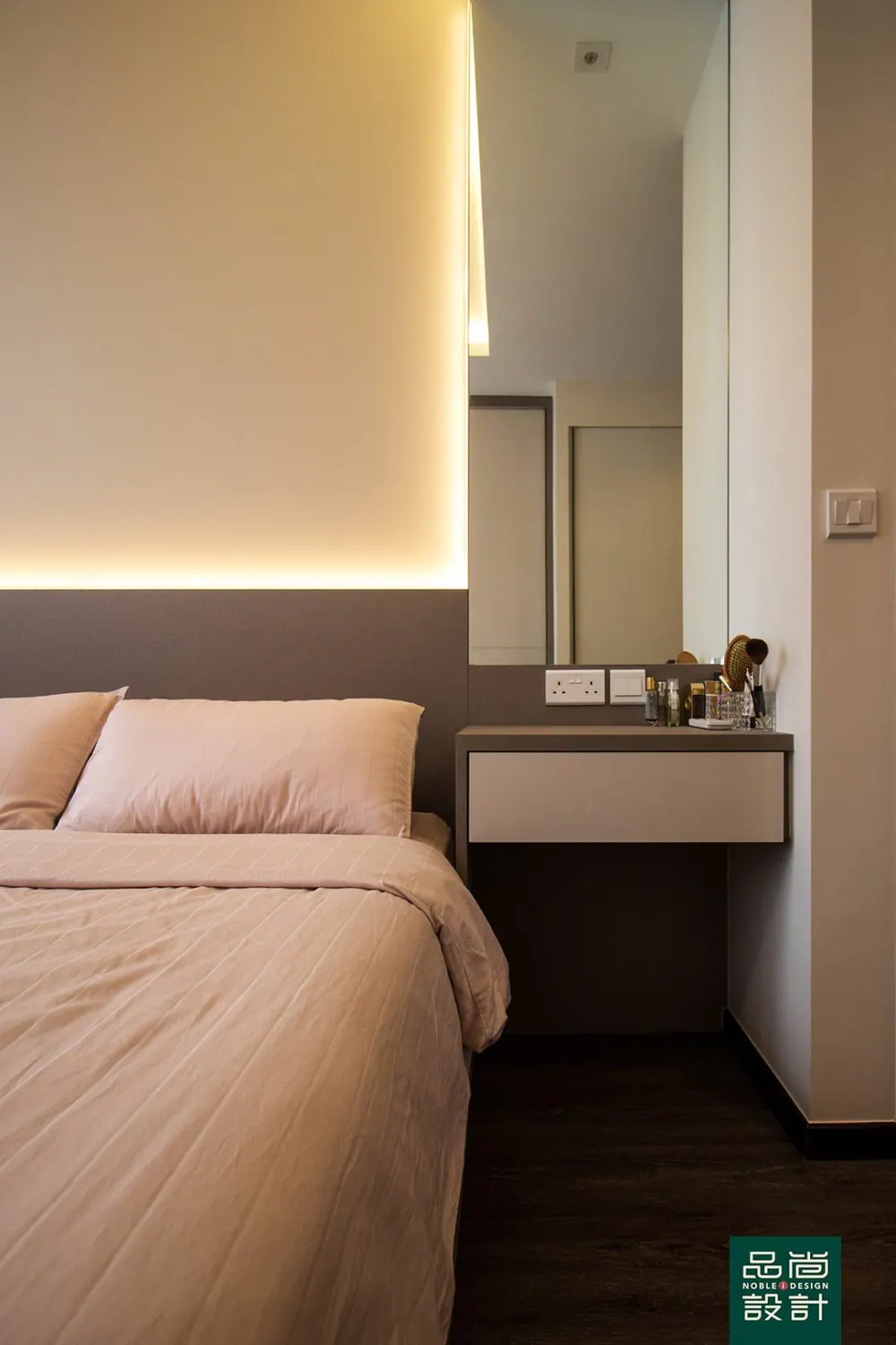 Symphony Suites 3 Bedroom — interior by Noble Interior Design (10 of 11)