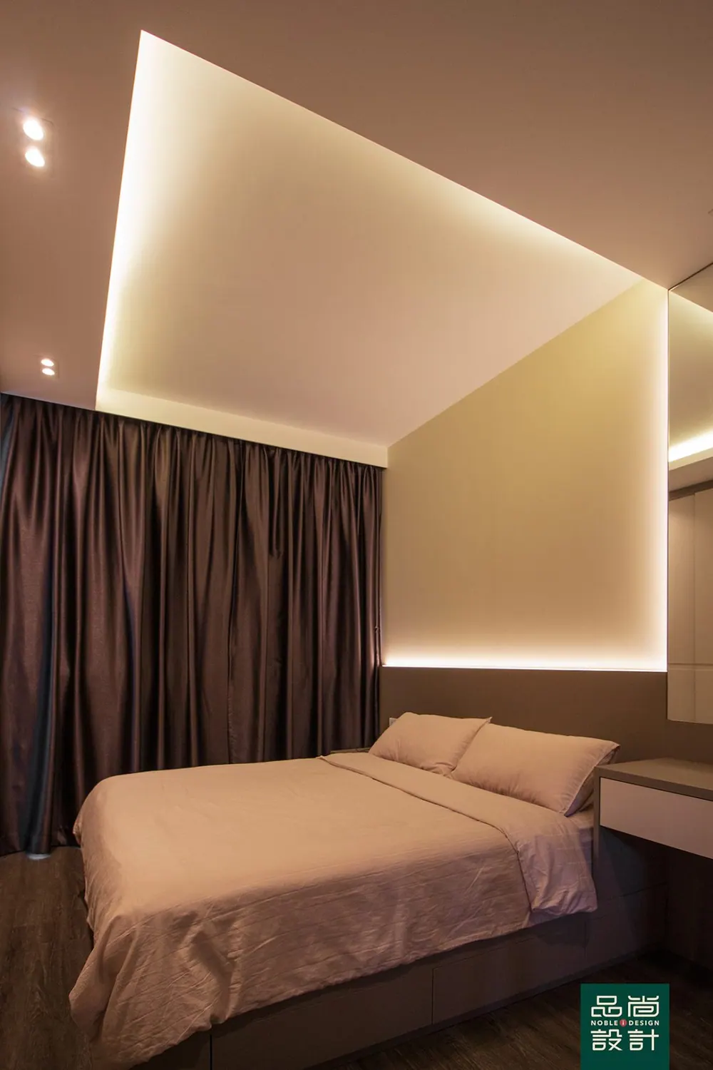 Symphony Suites 3 Bedroom — interior by Noble Interior Design (11 of 11)
