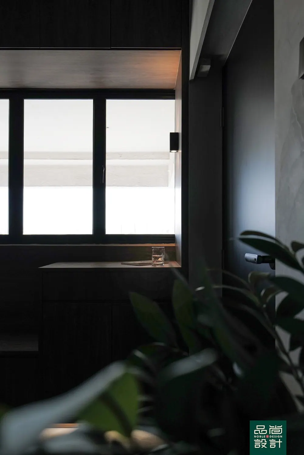 Modern Industrial Themed Bachelor Pad — interior by Noble Interior Design (8 of 31)
