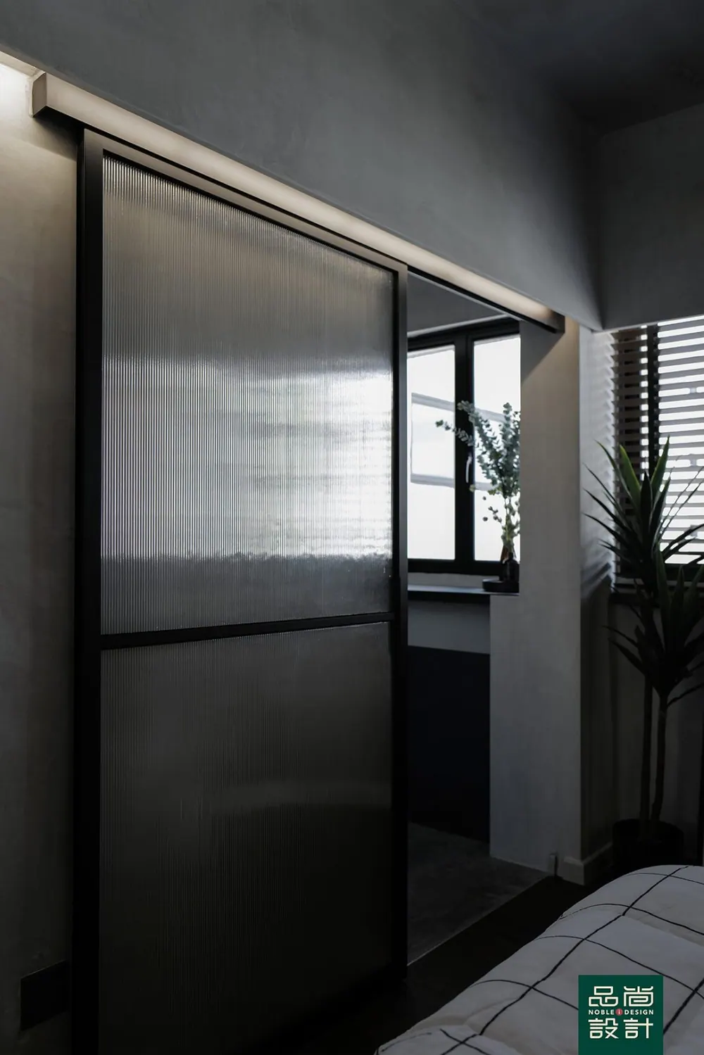 Modern Industrial Themed Bachelor Pad — interior by Noble Interior Design (24 of 31)