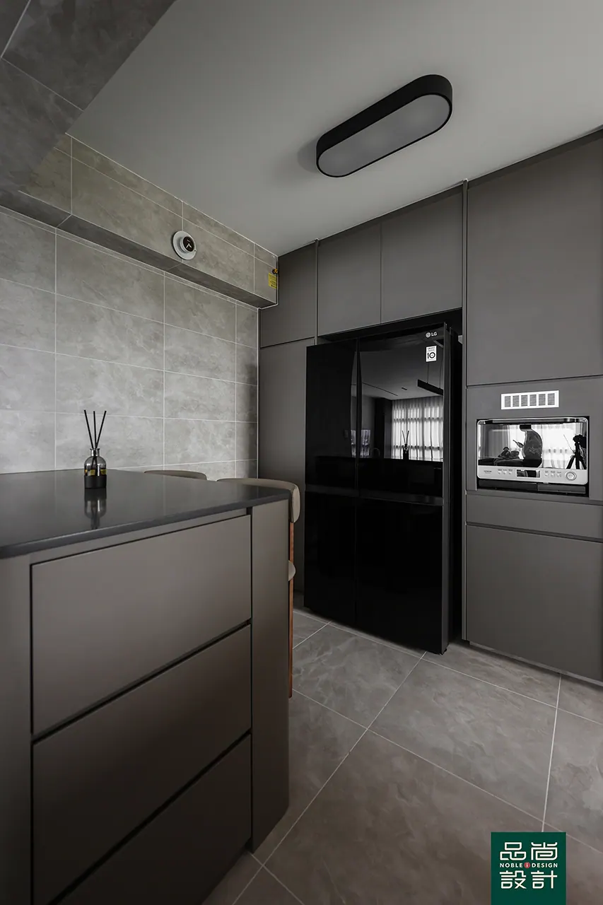 Tampines GreenGlade 5-room — interior by Noble Interior Design (18 of 34)