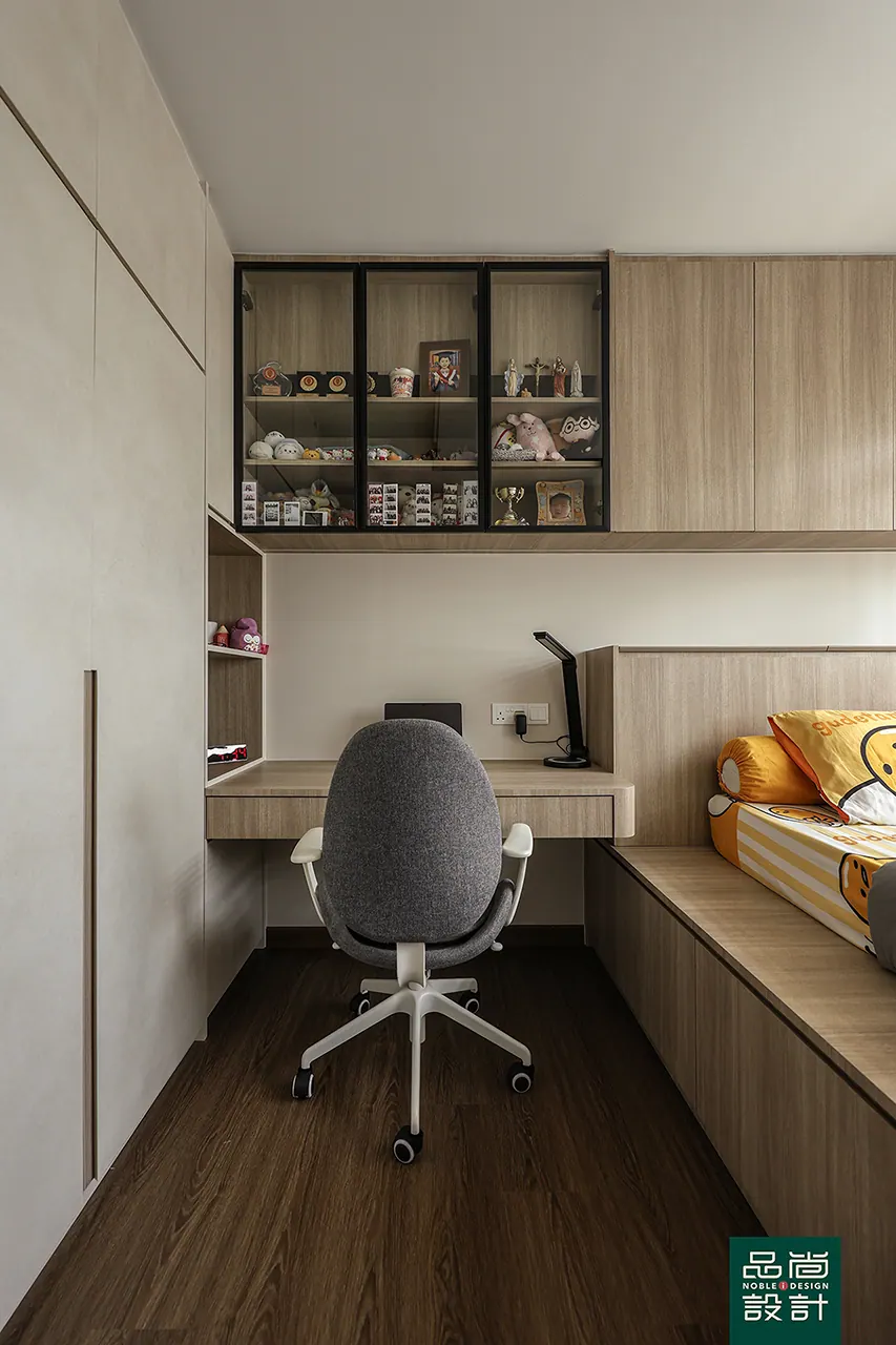 Tampines GreenGlade 5-room — interior by Noble Interior Design (24 of 34)