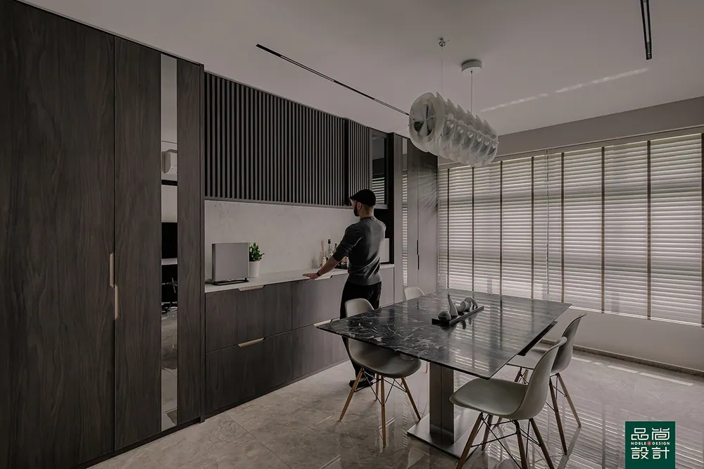 Tampines GreenRidges 4-room — interior by Noble Interior Design (19 of 42)