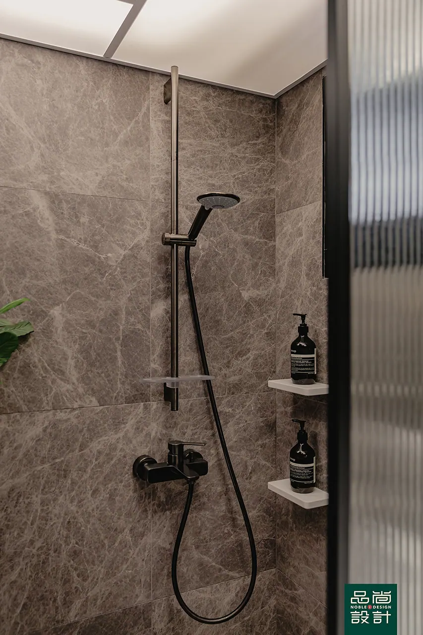 Tampines GreenRidges 4-room — interior by Noble Interior Design (37 of 42)