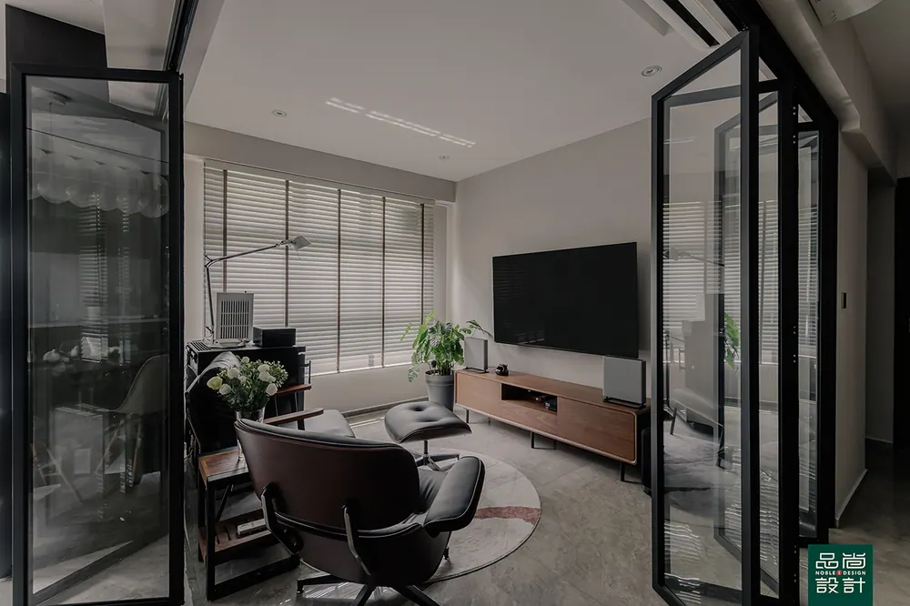 Tampines GreenRidges 4-room — interior by Noble Interior Design (4 of 42)