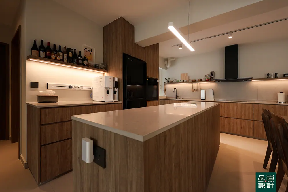 Tampines GreenVines 5-room — interior by Noble Interior Design (20 of 38)