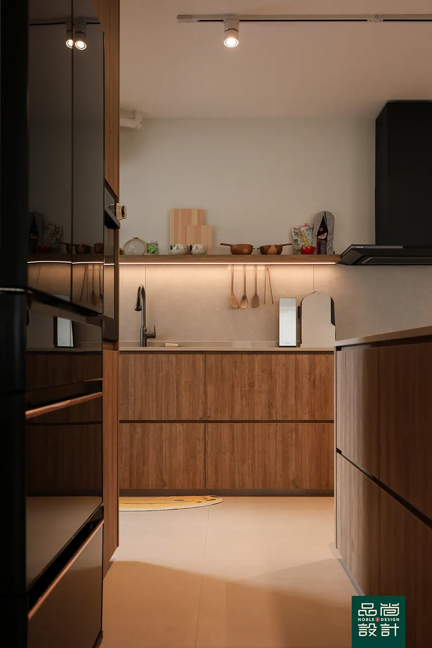 Tampines GreenVines 5-room — interior by Noble Interior Design (19 of 38)