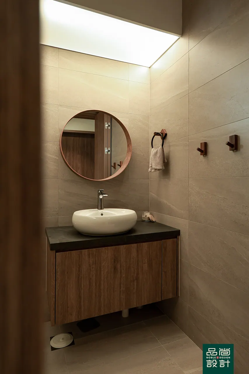 Tampines GreenVines 5-room — interior by Noble Interior Design (27 of 38)