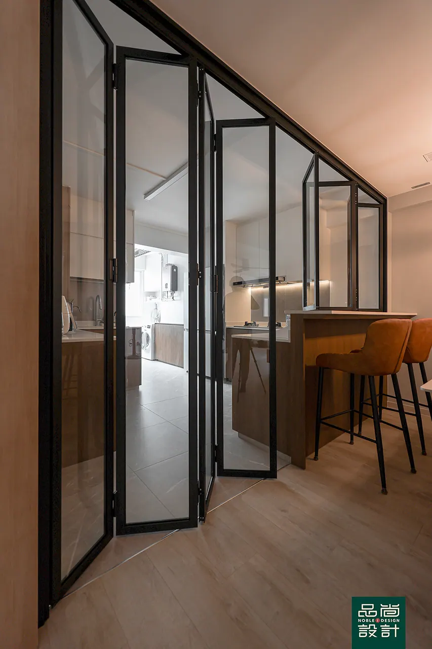 Tampines Vista 5-room — interior by Noble Interior Design (7 of 27)