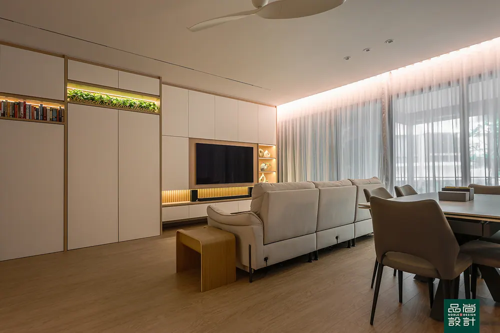 The Beverly 3 Bedroom — interior by Noble Interior Design (6 of 48)