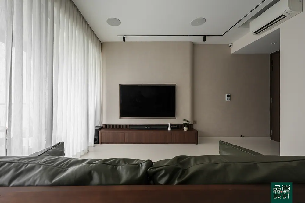 The Gale 3 Bedroom — interior by Noble Interior Design (9 of 27)