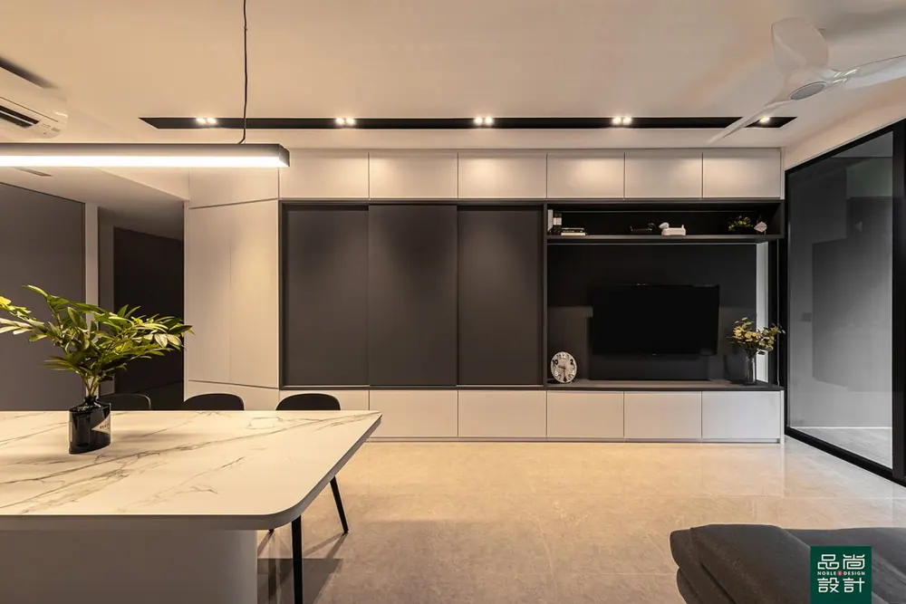 The Tapestry @ Tampines 3 Bedroom — interior by Noble Interior Design (4 of 37)