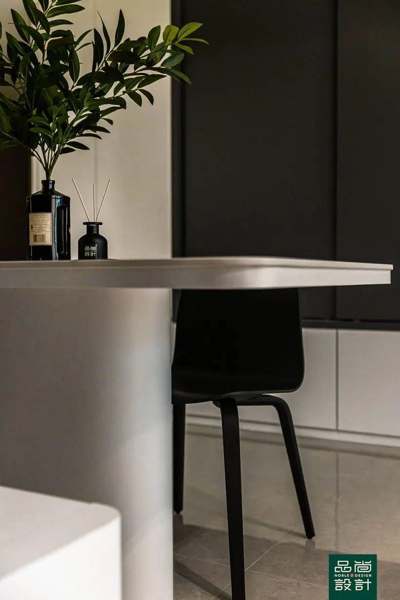 The Tapestry @ Tampines 3 Bedroom — interior by Noble Interior Design (11 of 37)