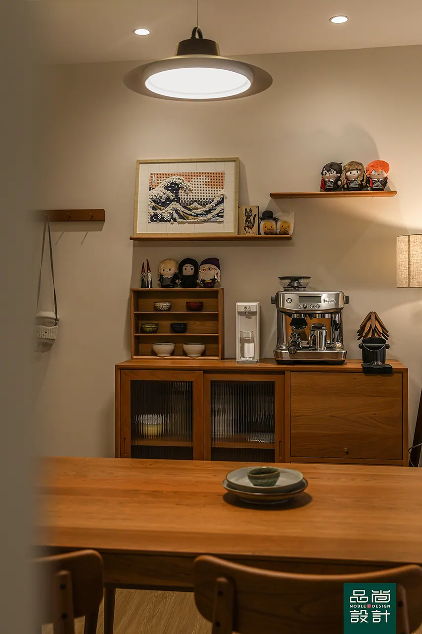 Trivelis 4-room — interior by Noble Interior Design (5 of 24)