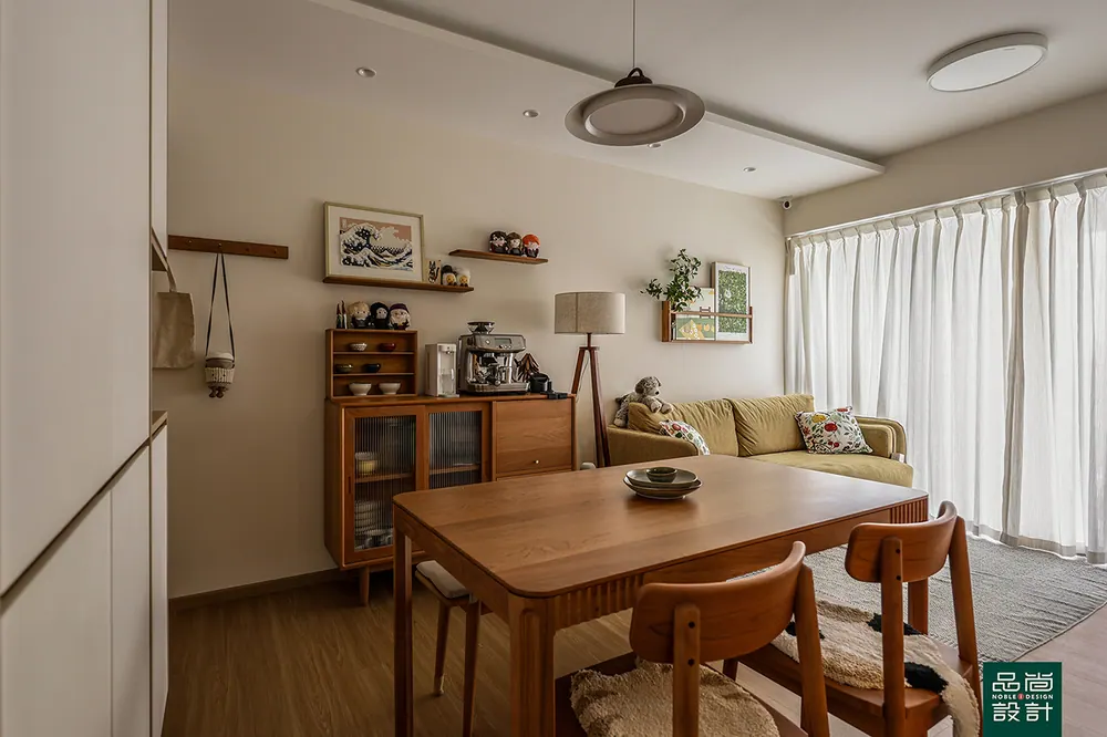 Trivelis 4-room — interior by Noble Interior Design (10 of 24)