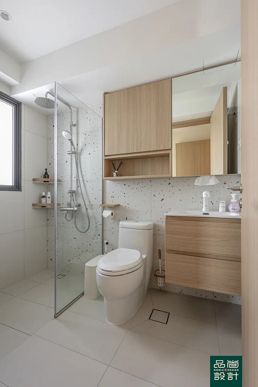 Trivelis 4-room — interior by Noble Interior Design (23 of 24)