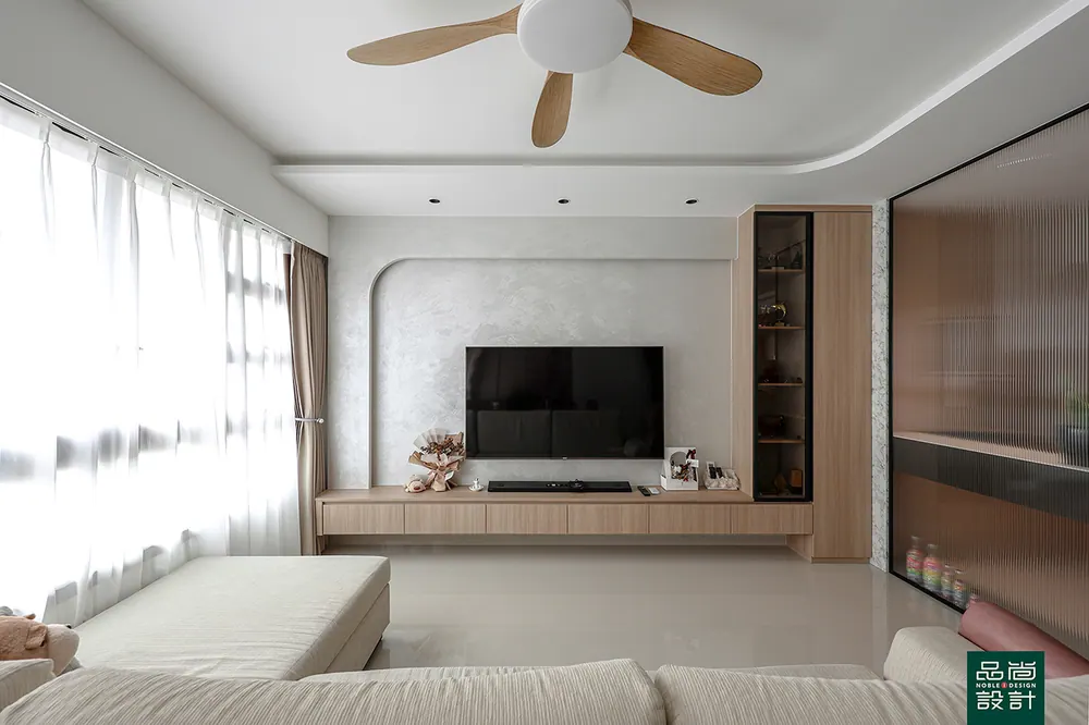 West Coast Parkview 5-room — interior by Noble Interior Design (4 of 36)