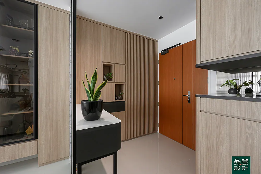 West Coast Parkview 5-room — interior by Noble Interior Design (7 of 36)