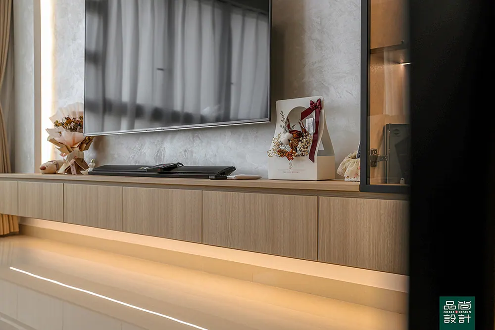 West Coast Parkview 5-room — interior by Noble Interior Design (11 of 36)
