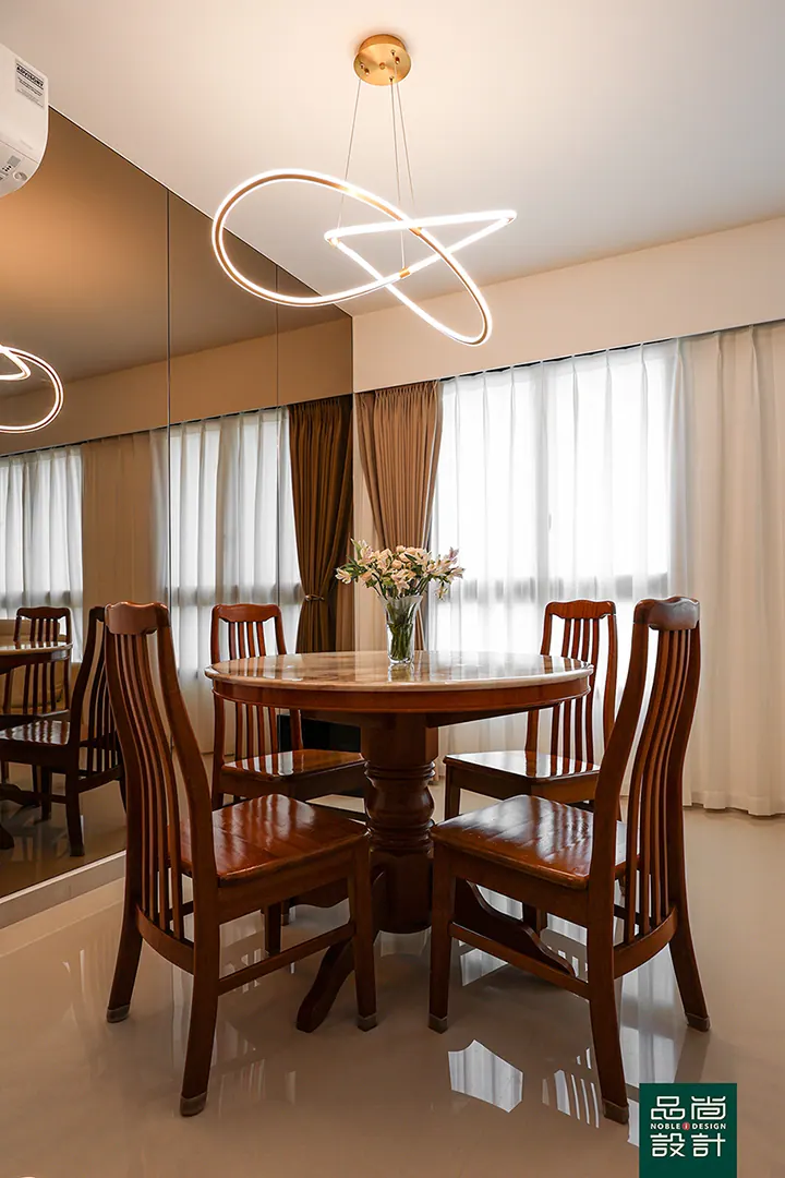 West Coast Parkview 5-room — interior by Noble Interior Design (18 of 36)