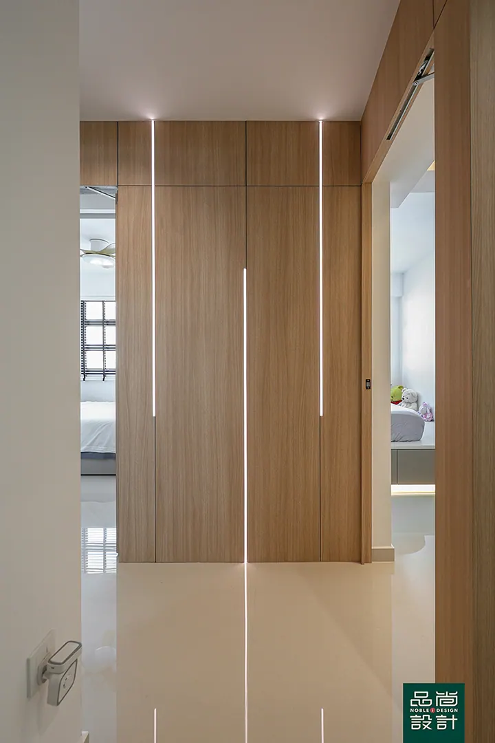 West Coast Parkview 5-room — interior by Noble Interior Design (26 of 36)