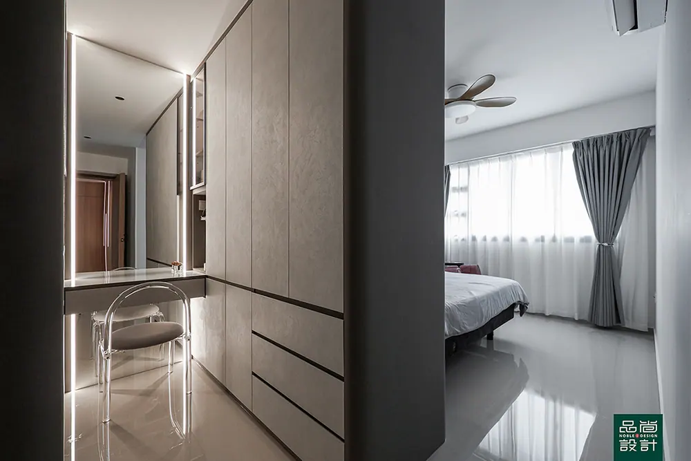 West Coast Parkview 5-room — interior by Noble Interior Design (36 of 36)