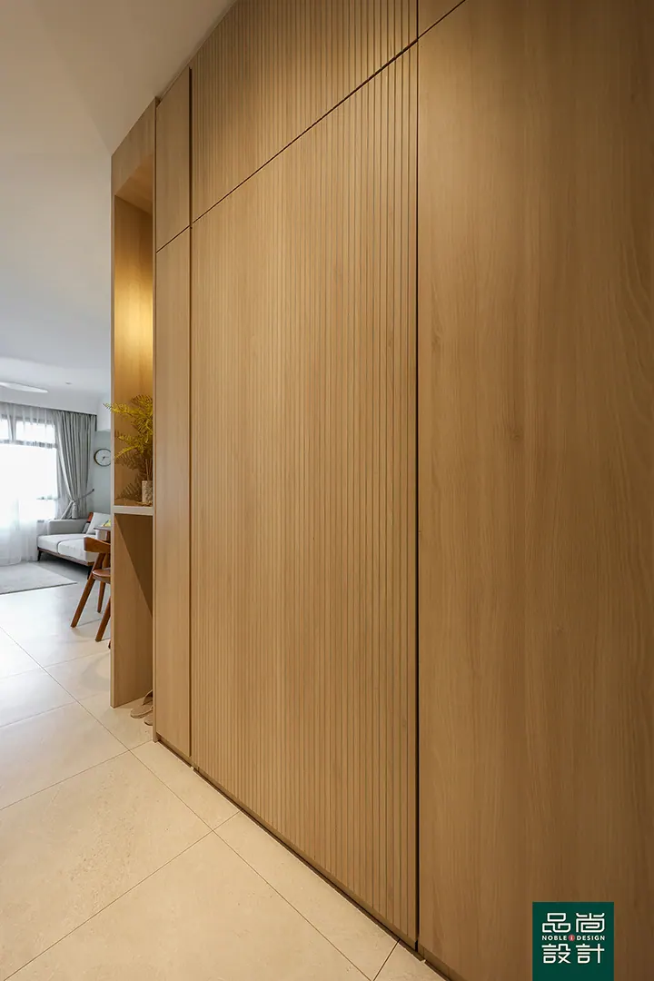 Woodleigh Hillside 4-room — interior by Noble Interior Design (6 of 36)