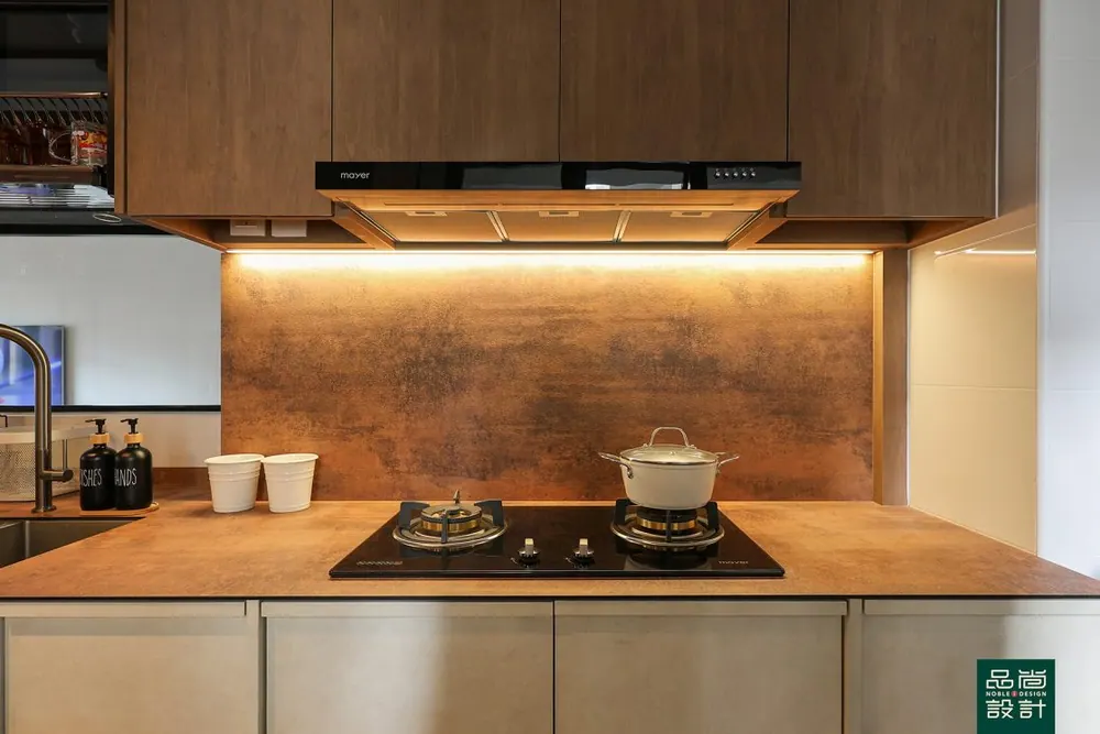 Woodleigh Hillside 4-room — interior by Noble Interior Design (10 of 25)