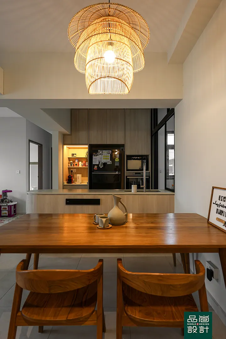 Woodleigh Hillside 4-room — interior by Noble Interior Design (13 of 36)