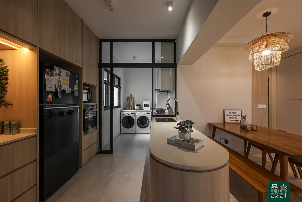 Woodleigh Hillside 4-room — interior by Noble Interior Design (18 of 36)