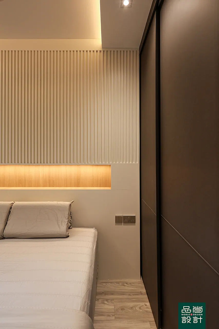 Woodleigh Residences 3 Bedroom — interior by Noble Interior Design (22 of 24)
