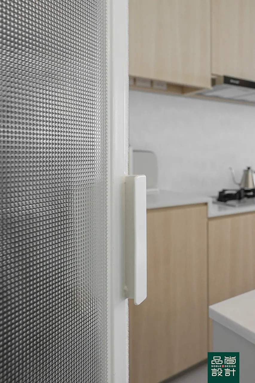 Floral Spring @ Yishun — interior by Noble Interior Design (29 of 44)